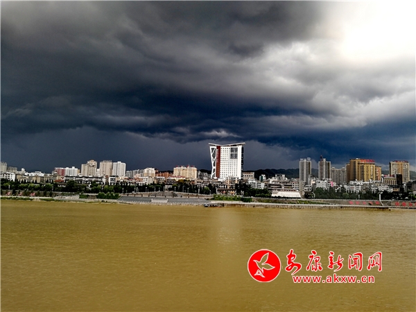 ���L(f��ng)�E�갲��ҹ