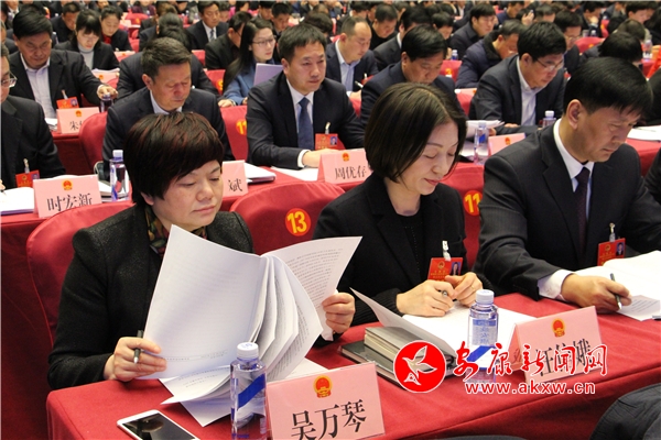 �ɕ�(hu��)���\