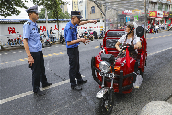 �����������ǹ�(li��n)�ψ�(zh��)��