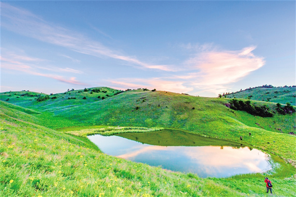 ���^����